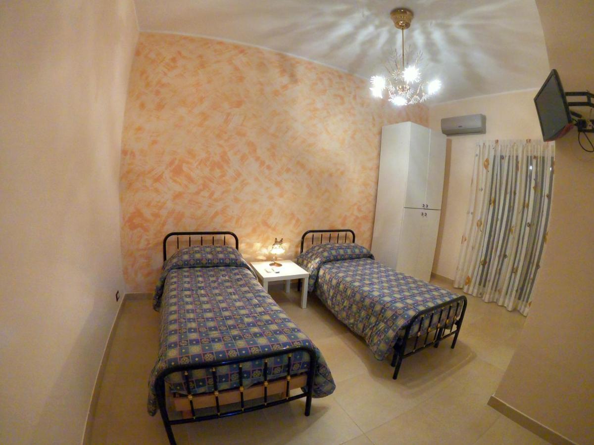 Mamma Loretta' House Hotel Biancavilla Ngoại thất bức ảnh